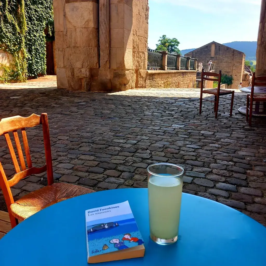 Chez Louisette_Cluny_slider_image_3