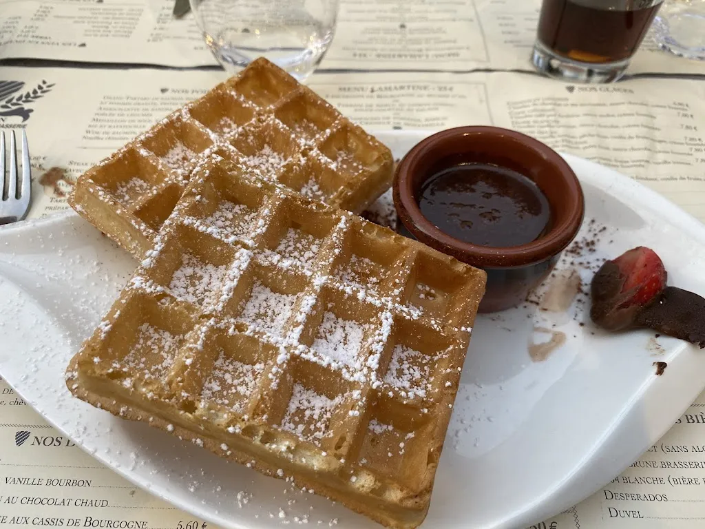 Roza_La Nation_Cluny_review