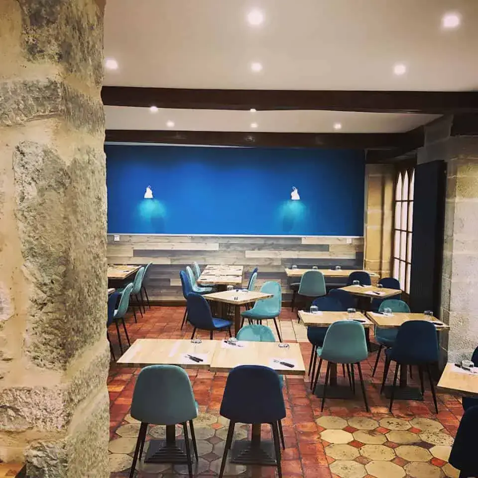 Le Cloître Restaurant in Cluny