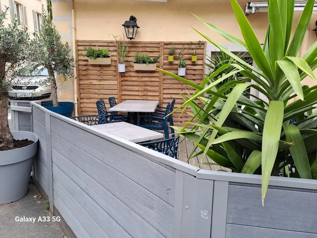 Le Cloître_Cluny_slider_image_3