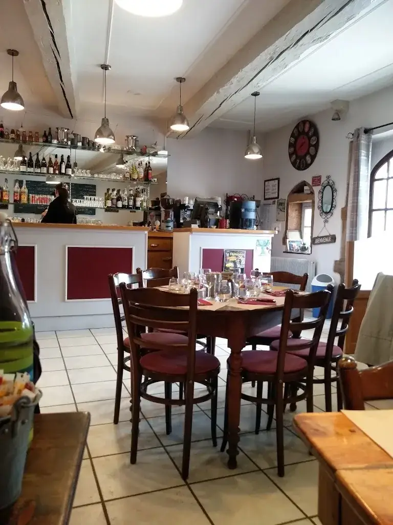 Au Bon Point_Cluny_slider_image_1