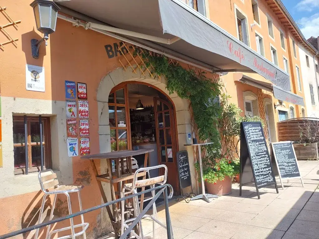 Au Bon Point_Cluny_slider_image_3