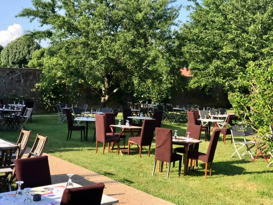 Le Forum_Cluny_slider_image_1