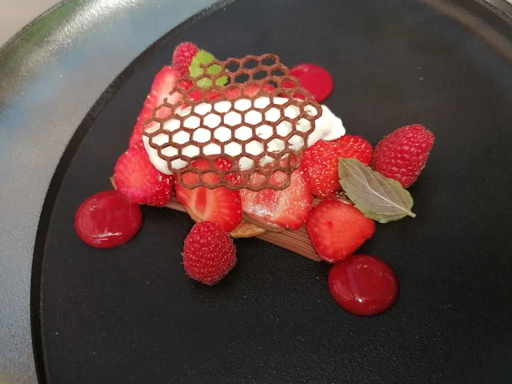 Menü_Restaurant L'Embellie (à 7 km de Cluny, En Bourgogne)_Sainte-Cécile_Bild_9