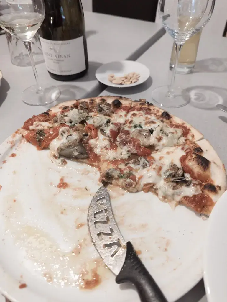 Deborah A. P. Mankoff_Restaurant Le Pont de Cotte - Cuisine française traditionnelle & Pizzeria_Lournand_review