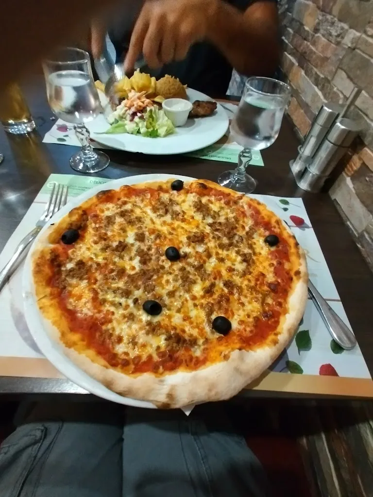 Menu_Restaurant Viyane_Delle_image_3