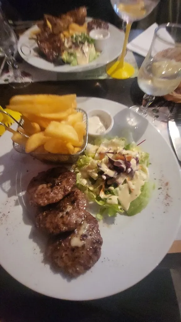 Claudia Wijma_Restaurant Viyane_Delle_review