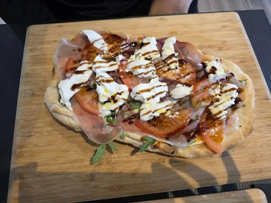 L&M_Solo Pinsa_Delle_review