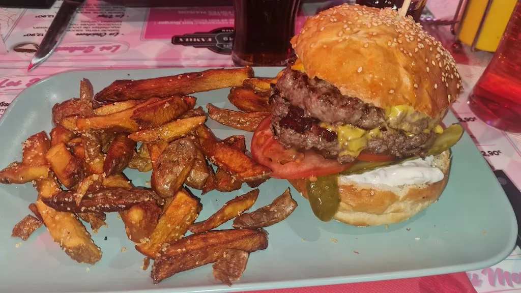 Céline Meyer_Robin's Family_Joncherey_review