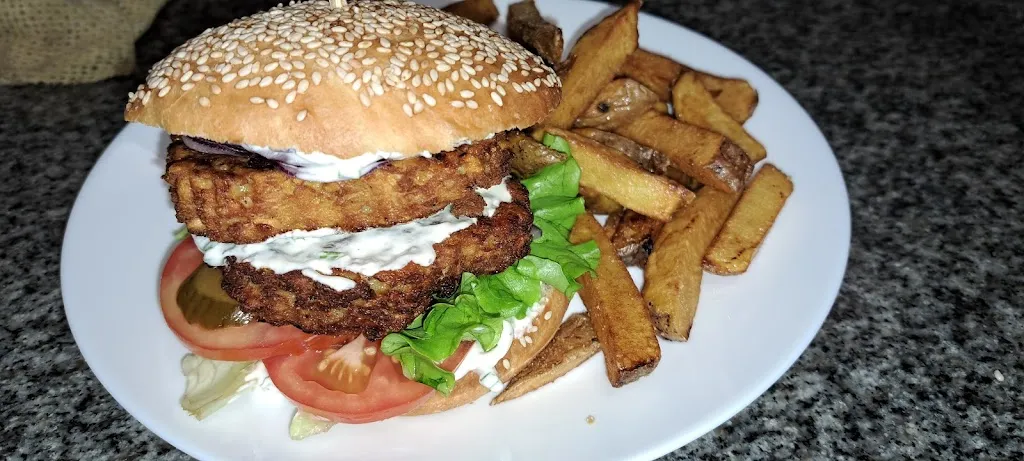 Robin's Family_Joncherey_slider_image_3