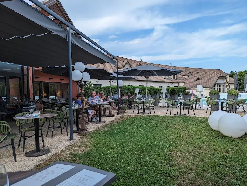 Paul Lavin_Le Dracy Hotel & Spa - Restaurant La Garenne_Dracy-le-Fort_review