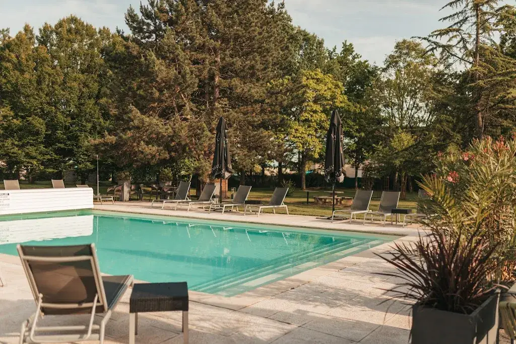 Le Dracy Hotel & Spa - Restaurant La Garenne restaurant in Dracy-le-Fort