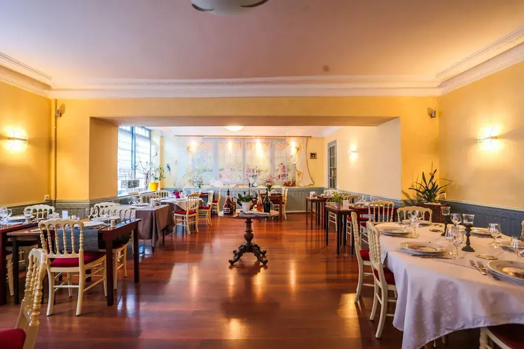 le grand monarque donzy ristorante a Donzy