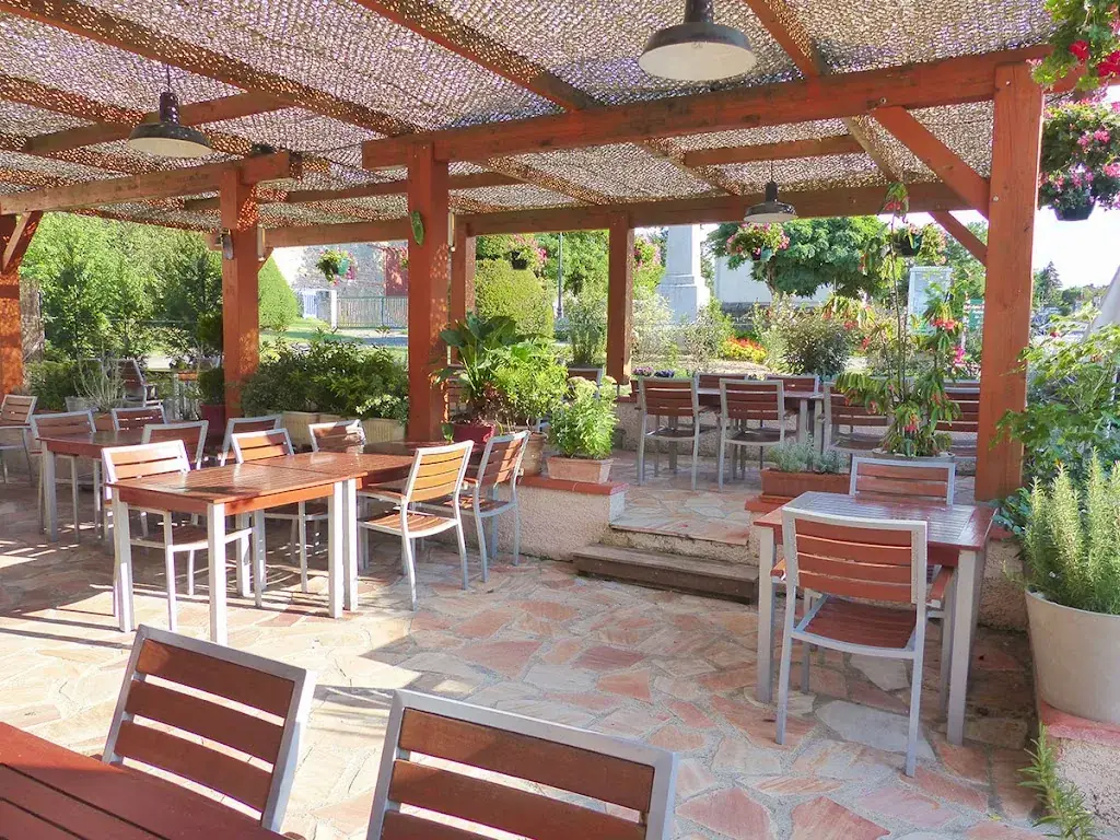 L'Assiette Saltoise restaurant in Salt-en-Donzy