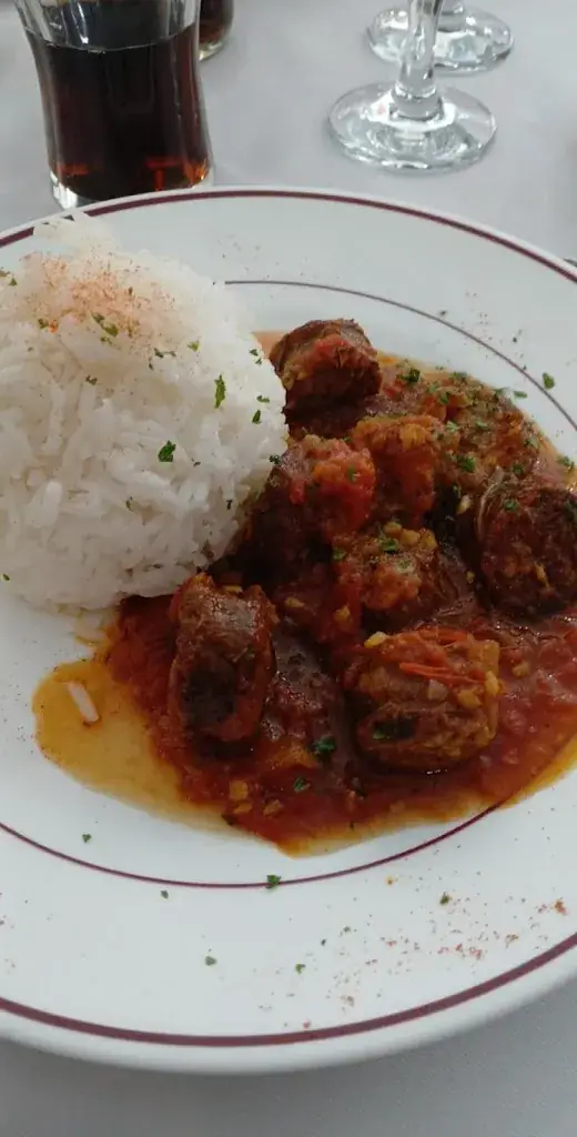 Océane Pasdeloup_Auberge de l'Acotin_Suilly-la-Tour_recensione