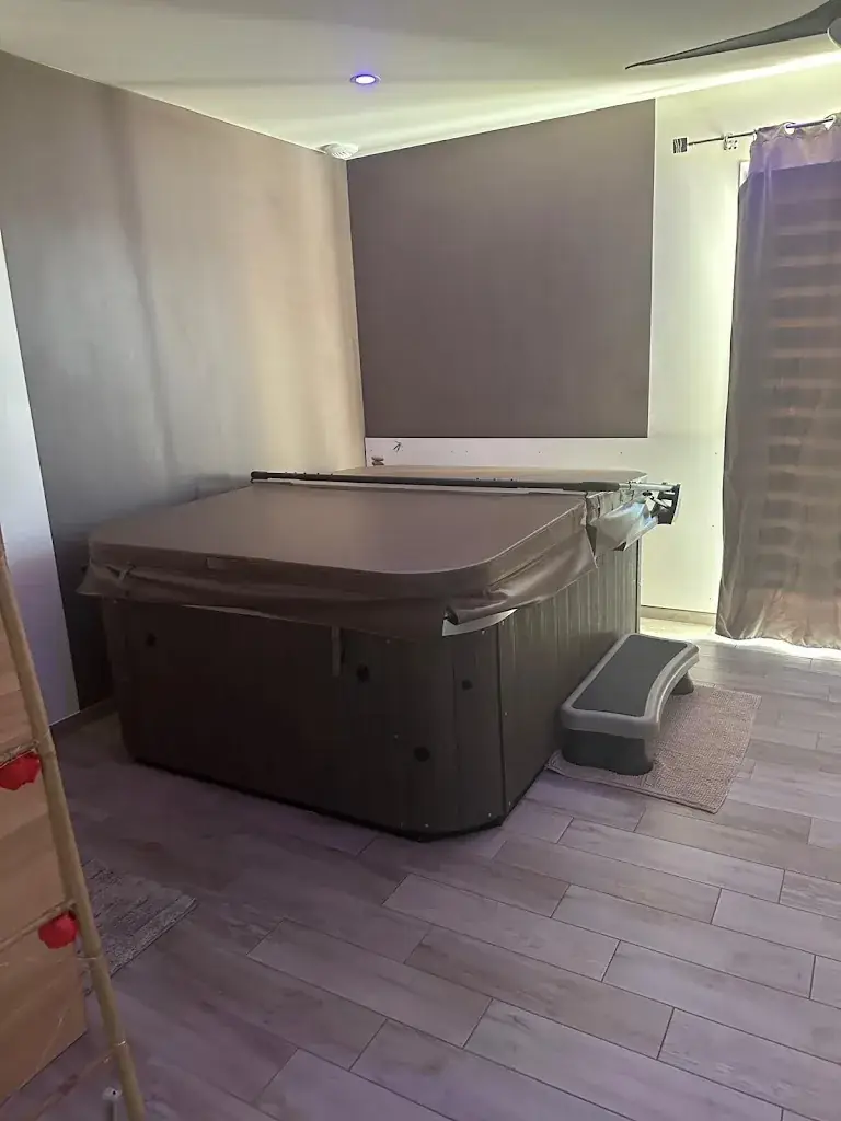 Anna Vaud_Paradis Secret Spa_Damprichard_review