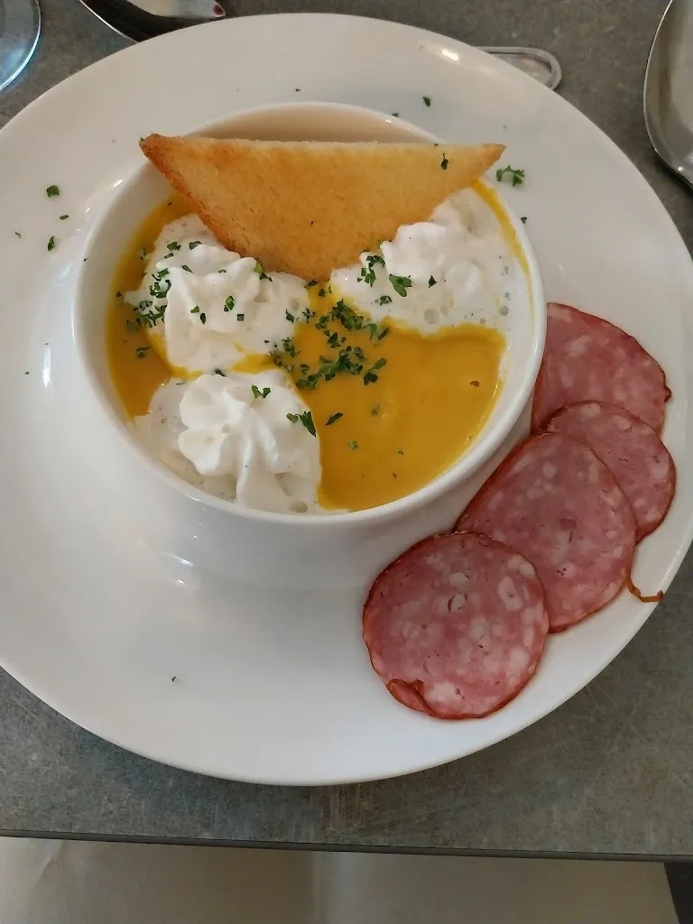 Daniela CHIARAMONTE_Restaurant Au Coin Du Bois_Mancenans-Lizerne_review