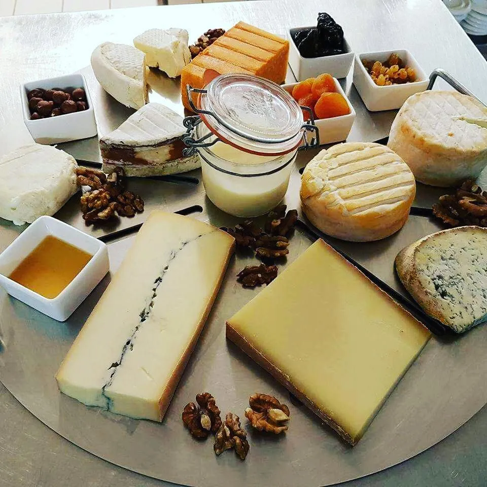 Restaurant Au Coin Du Bois_Mancenans-Lizerne_slider_image_2