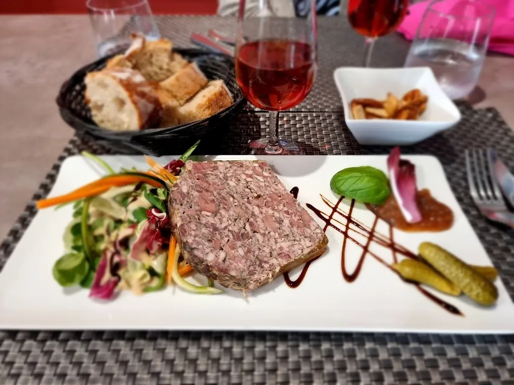 JohnW NZ_Le Saint Pierre_Écuisses_review