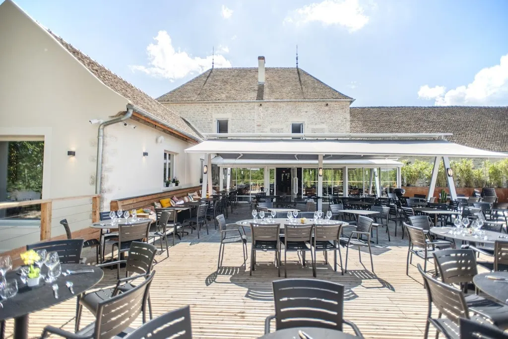 Restaurant l'Ile Chaumette restaurant in Épervans