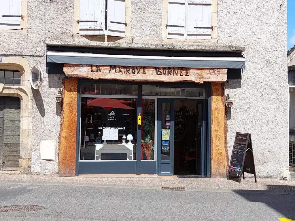 Aude Evrard_La Matrone Bornée_Decize_Bewertung