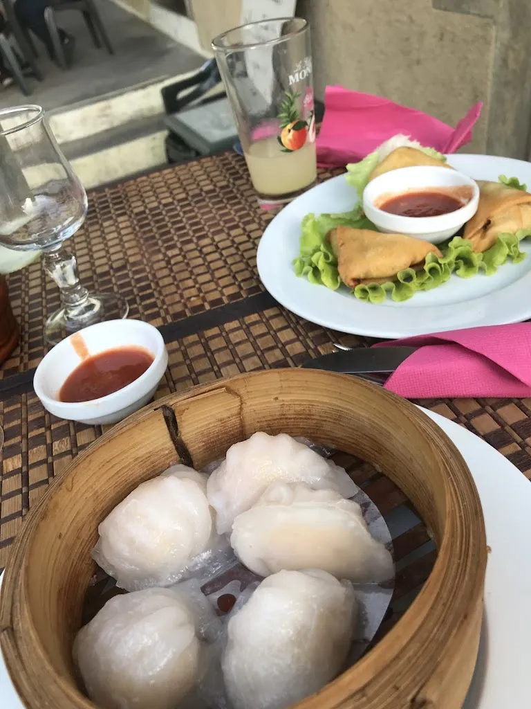 Pierre GODQUIN_Le Paris Saïgon_Decize_recensione