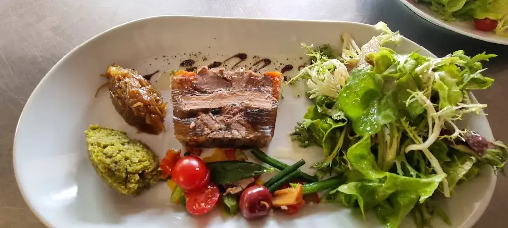 La Terrasse du Beaujolais_Chiroubles_slider_image_3