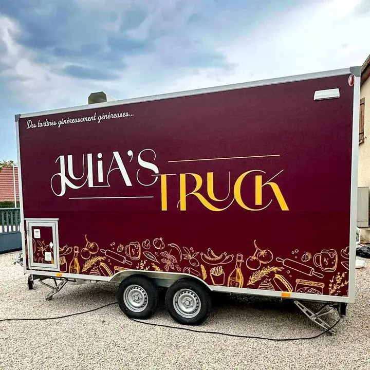 JULIA'S TRUCK_École-Valentin_slider_image_2