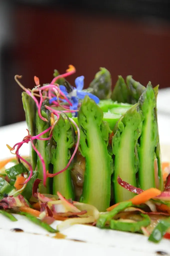 LES GOURMETS restaurant in Étang-sur-Arroux