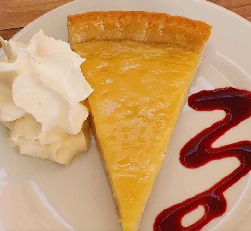 Cindy Bardin_L'Escale_Fontaine-lès-Dijon_review