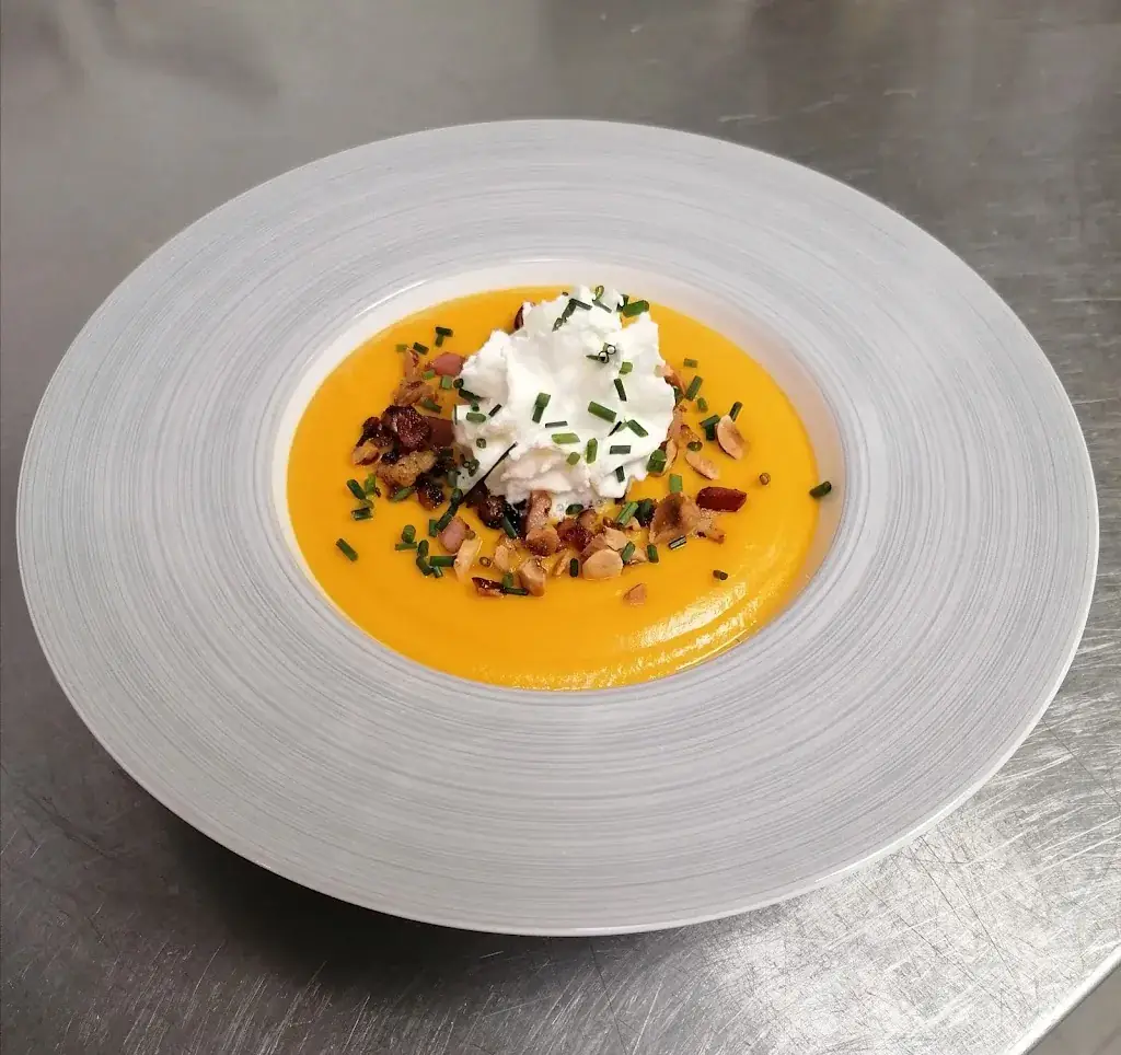 Menu_Une table dans le verger_Marchampt_image_5