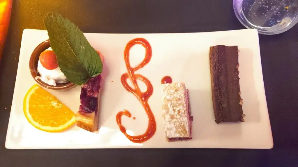 Cabaret La Gabiotte_Fougerolles-Saint-Valbert_slider_image_3