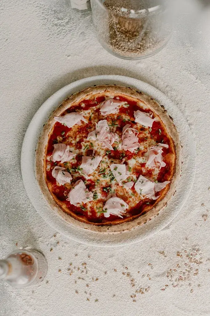 Régine Fontaines-sur-Saône restaurant in Fontaines-sur-Saône