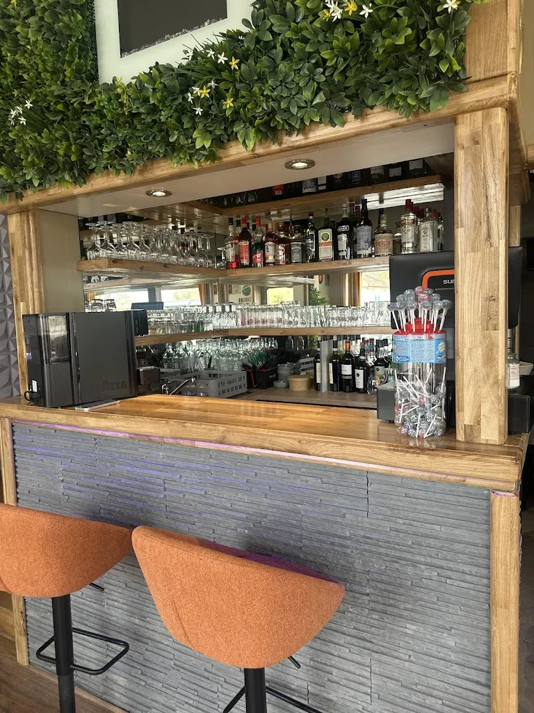 Chez Gianni restaurant in Franois