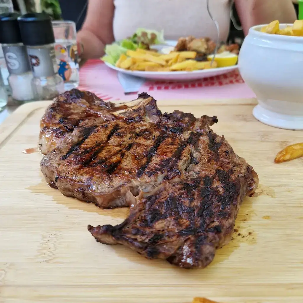 Remko Schrijver_La table des gosses_Vesoul_review