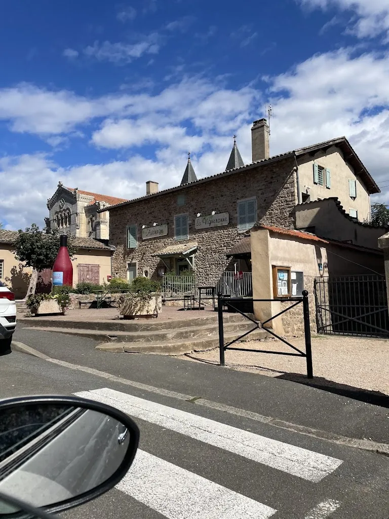 Naila Ahmed_Auberge La Vigneronne_Régnié-Durette_review