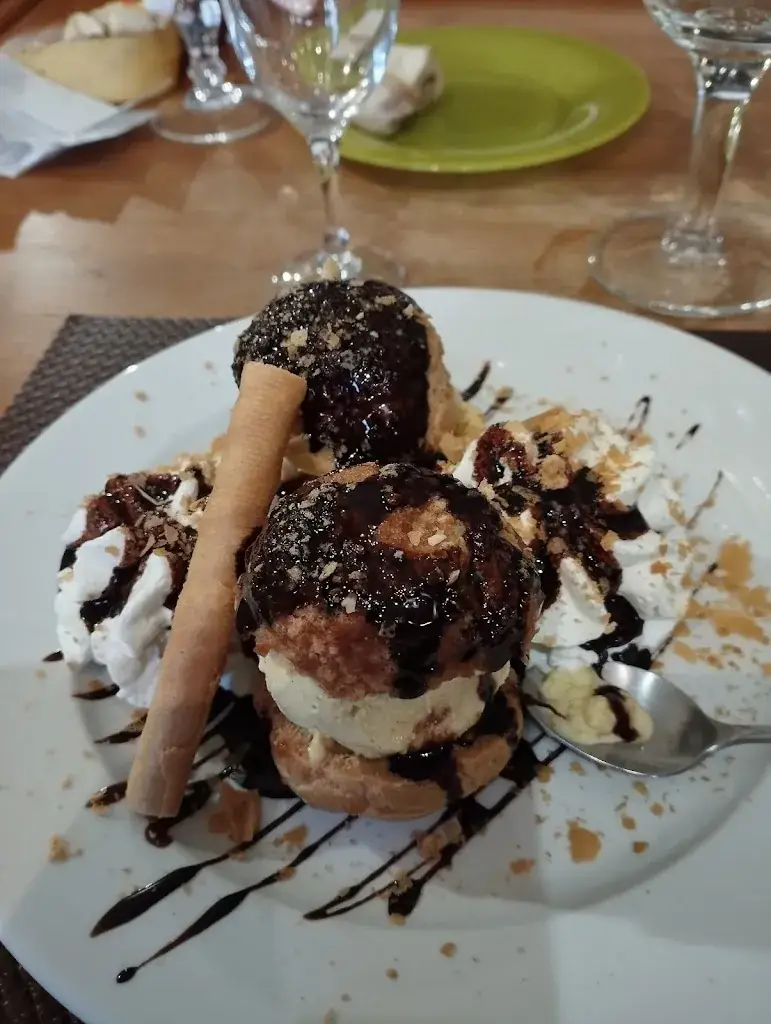 Vero Ossart_Restaurant Le Modern_Digoin_review