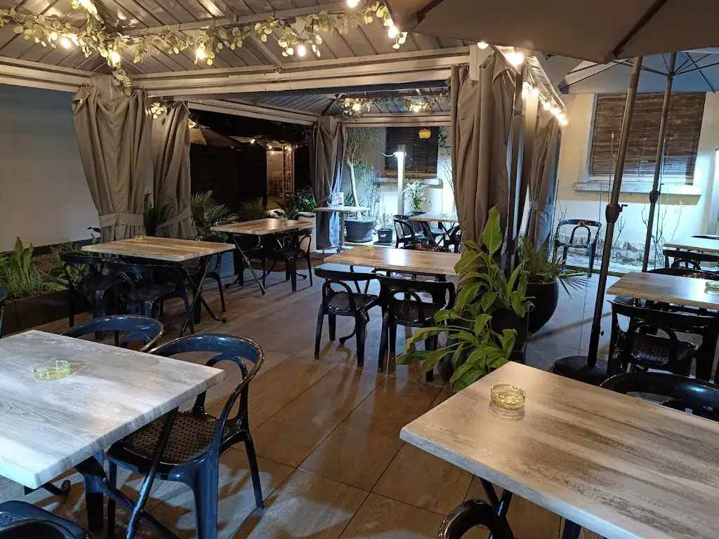 Restaurant Le Modern ristorante a Digoin