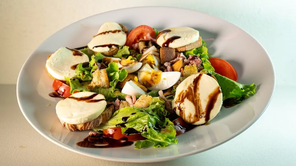 Restaurant Chez Lily_Digoin_slider_image_2