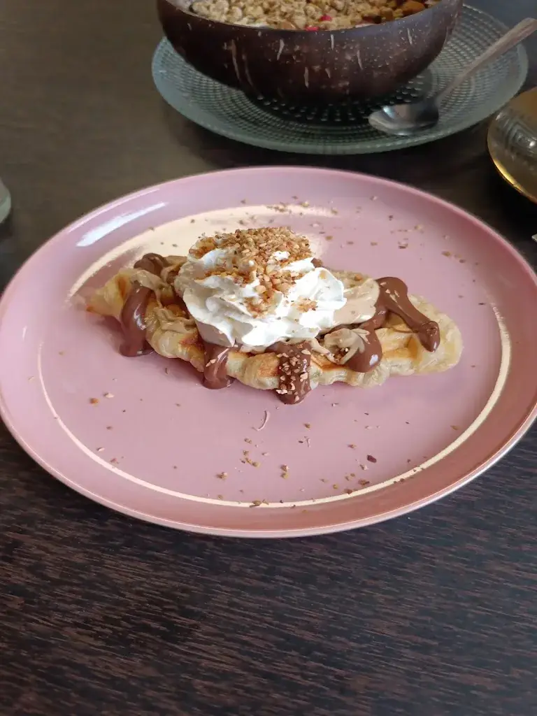 Tristan Monteiro_Brunch&Gourmandises_Grand-Charmont_review