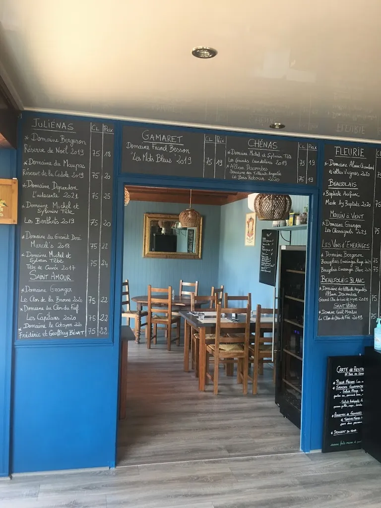 Auberge des Vignerons restaurant in Émeringes