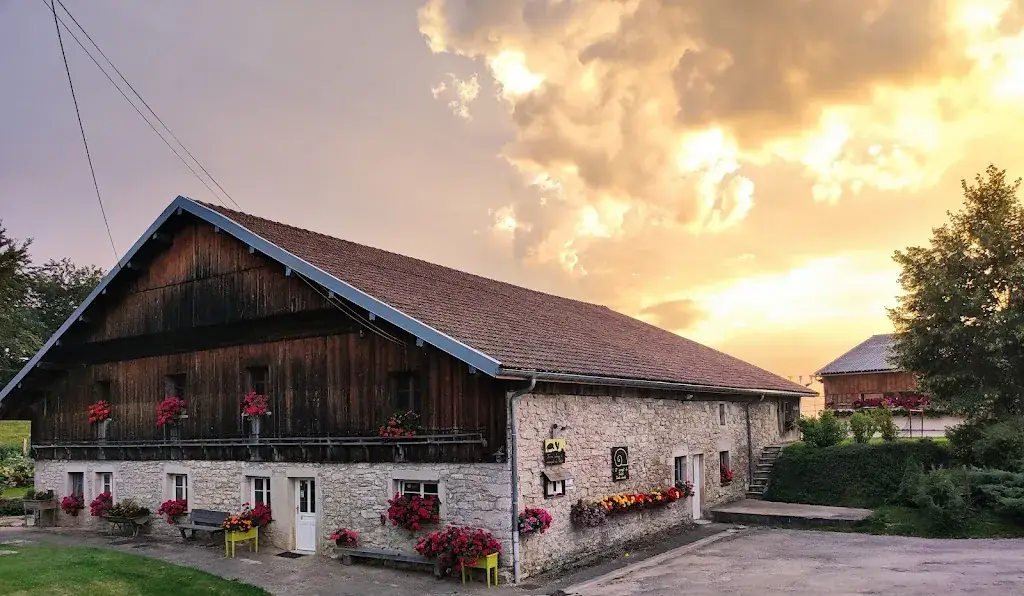 Ferme auberge du Tartot_Fournets-Luisans_slider_image_3