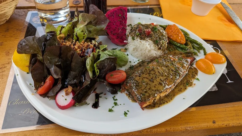 Leo Benkel_Restaurant Le Petit Paris_Sapins_review