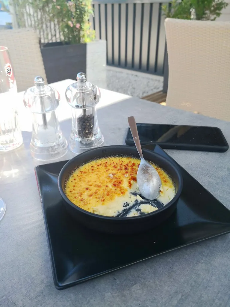 Fab J_Restaurant l'imprévu_Gilley_review