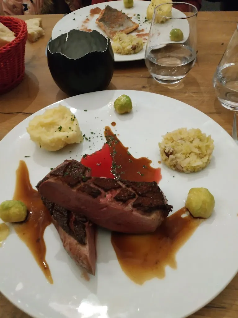 Restaurant l'imprévu_Gilley_slider_image_3