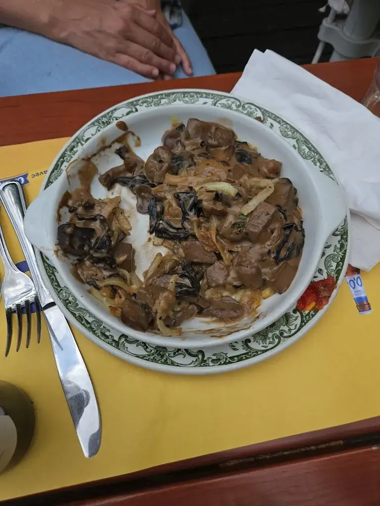 Oeyvind Andreassen_Gruyère Traditions Switzerland_Gruyères_recensione