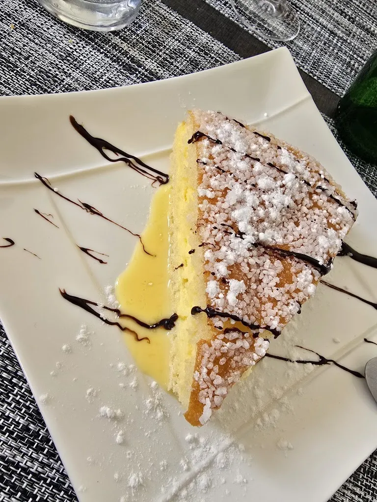 Muriel K90_Restaurant 