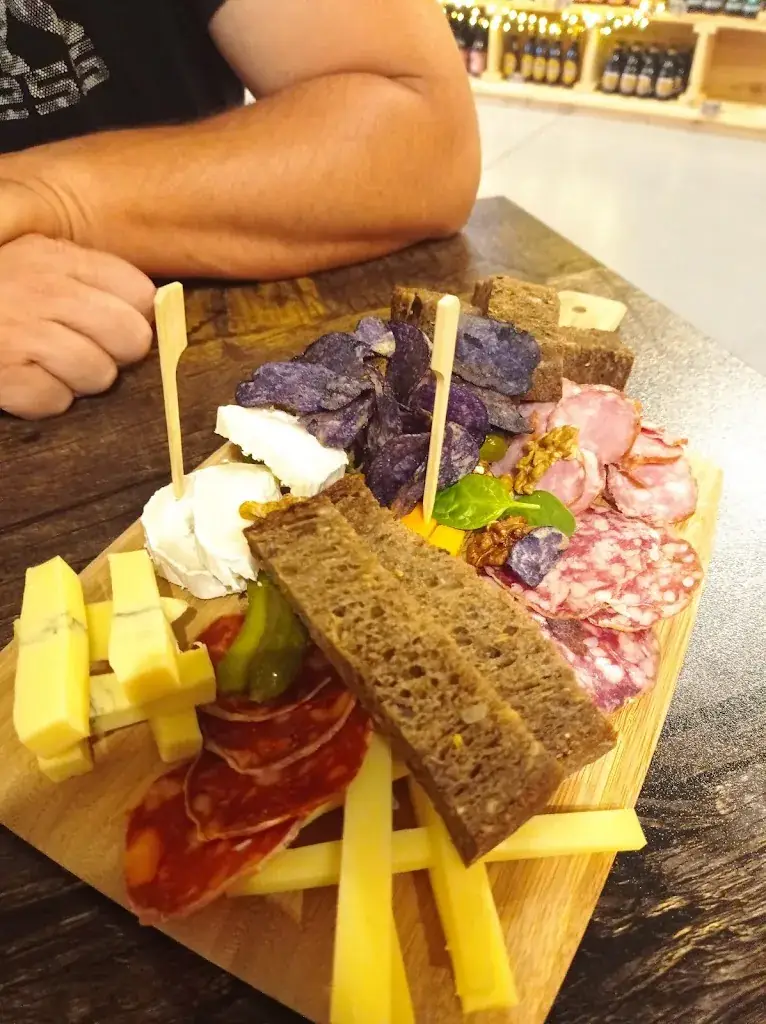 Menu_LE QG Bar familial / brasserie artisanale_Giromagny_image_9