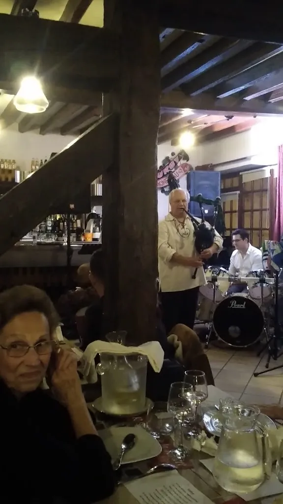 Au restaurant de la rivière_Gurgy_slider_image_2