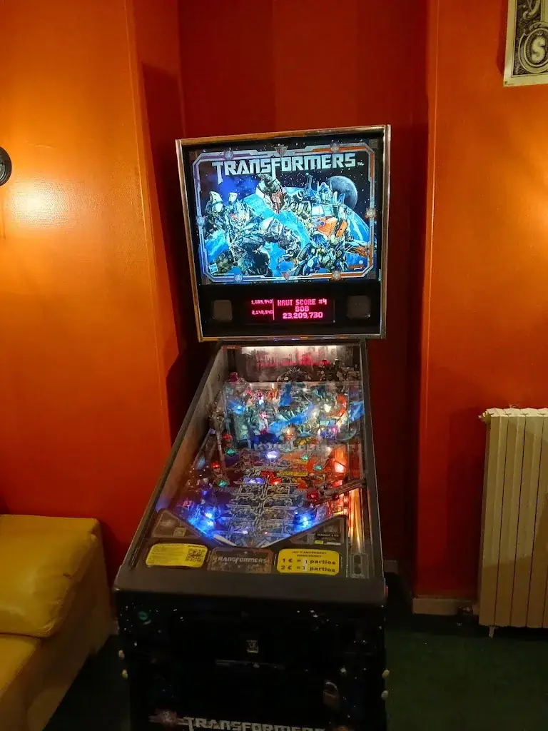 Les 3 Cailloux pub/restaurant restaurant in Gurgy